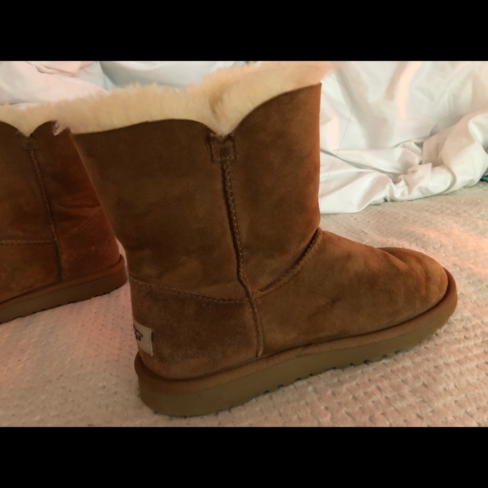 UGGs - Picture 7 of 8